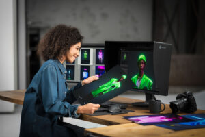 EIZO_ColorEdge_RMF_EIZO2025-321_EBV-EVT_sRGB_web_v2